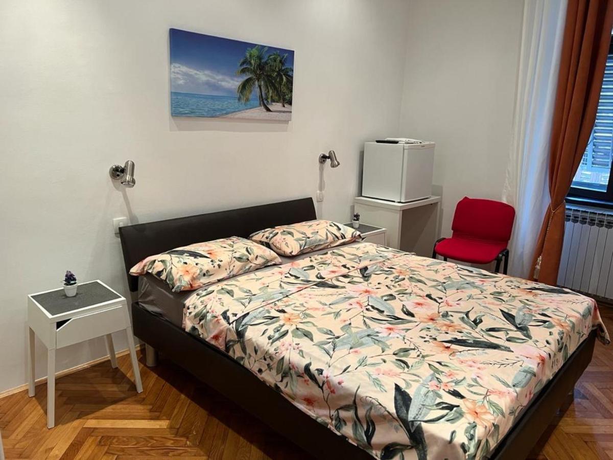 Rooms Aida Pula Zewnętrze zdjęcie